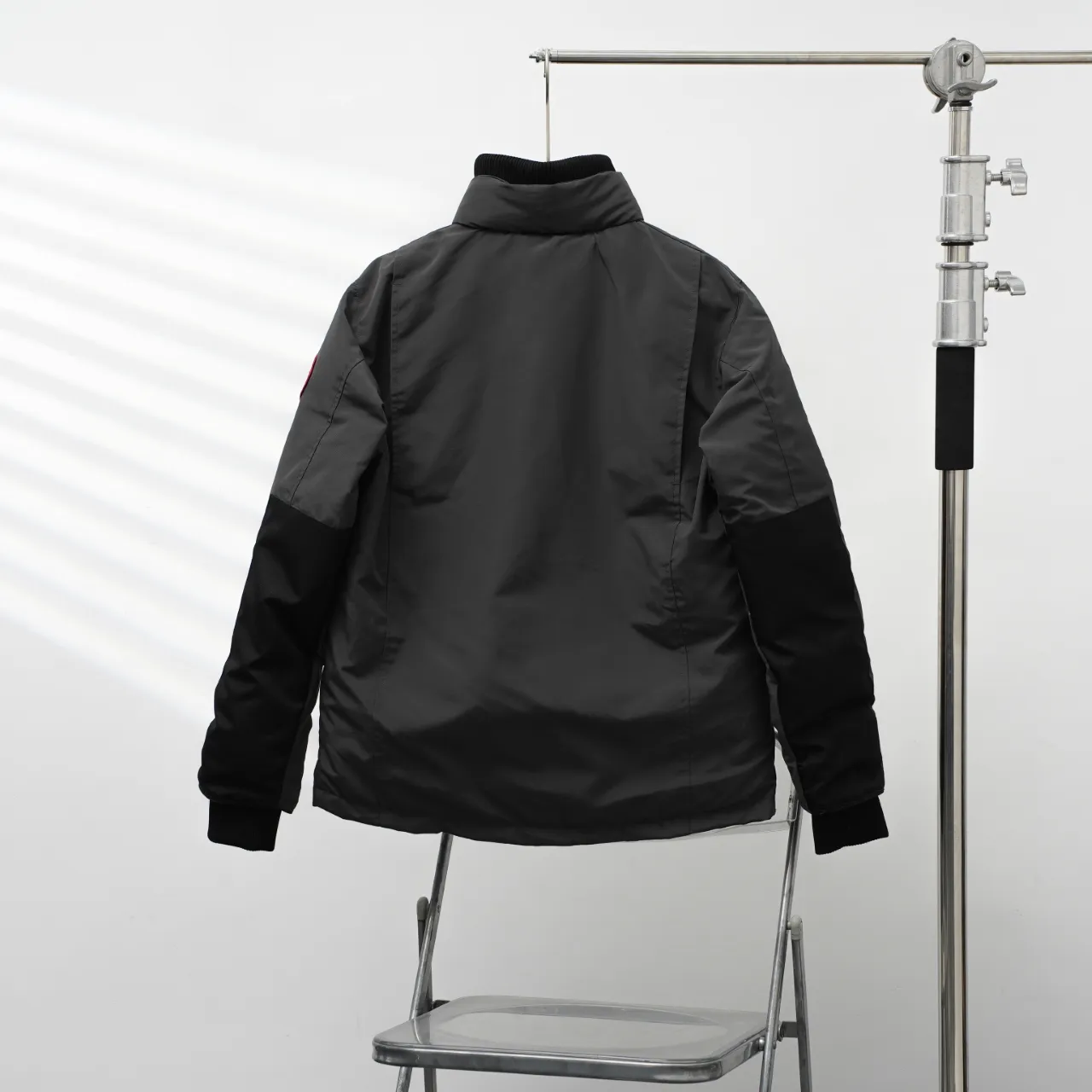 P740 CANADA GOOSE丨Canada Goose E24 sleeve logo stand collar down jacket Color: Gray Size: XS-XXL